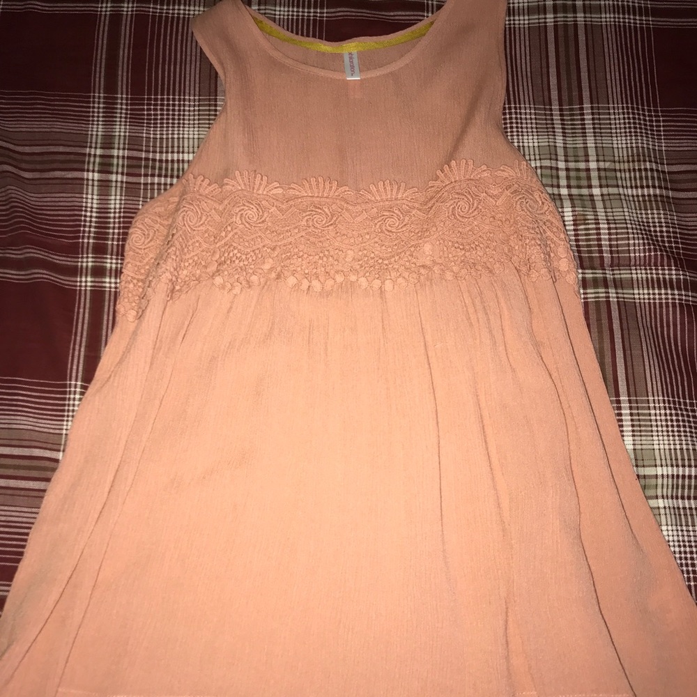 Dusty pink floral flowy top